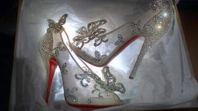 louboutin femme site officiel